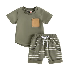 Boys 2Pcs  Short Sleeve Crew Neck T-shirt with Striped Shorts Outfit